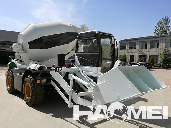 Self Loading Concrete Mixer