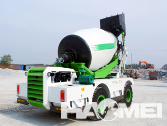 Fully automatic concrete mixer truck
