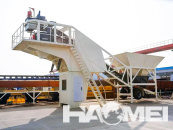 Small mobile batching plant